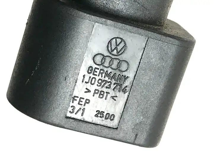 Audi A4 S4 B8 8K (2011 - 2015) 1J0973714 Проводка двигателя — фото 3