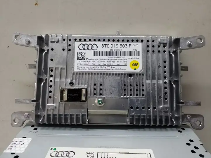 Audi A5 8T 8F (2011 - 2016) 8R2035186A Магнитола / мультимедийная система — фото 11