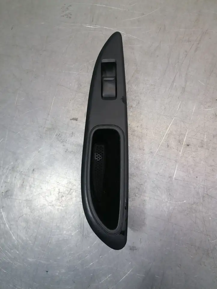 Nissan Primera (2001 - 2008) 25411AV600 Блок кнопок стеклоподъемников — фото 1