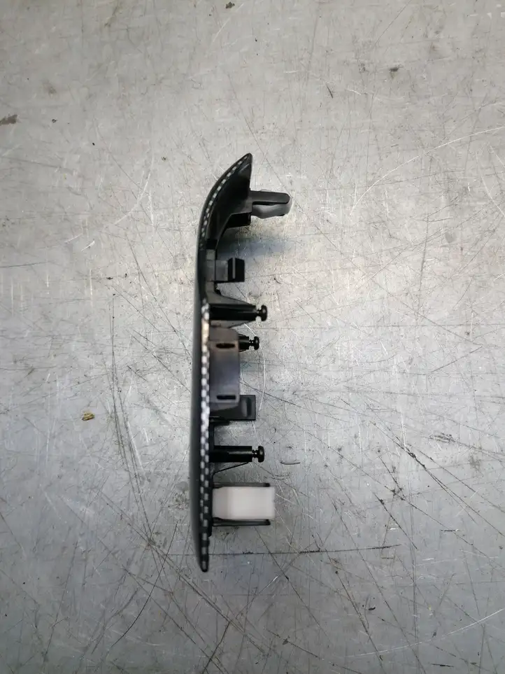 Honda Accord (2003 - 2007) 83791SEA Накладка кнопки стеклоподъемника — фото 3