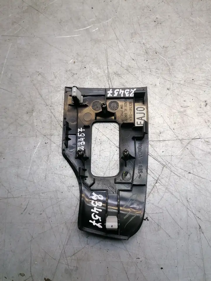 Honda Accord (2003 - 2007) 83741SEA Накладка кнопки стеклоподъемника — фото 3