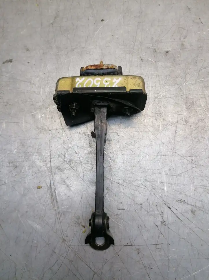 Honda Accord (2003 - 2007) Ограничитель задней двери — фото 1