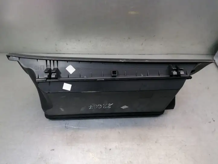 Toyota Auris 150 (2006 - 2012) 5555002130 Вещевой ящик — фото 2