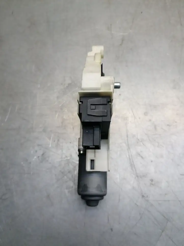 Audi A6 S6 C6 4F (2004 - 2008) 4F0959801A Стеклоподъемник задней двери — фото 2