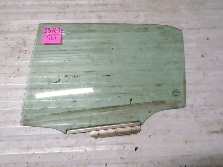 Toyota Auris 150 (2006 - 2012) E643R00048 Стекло задней двери — фото 1