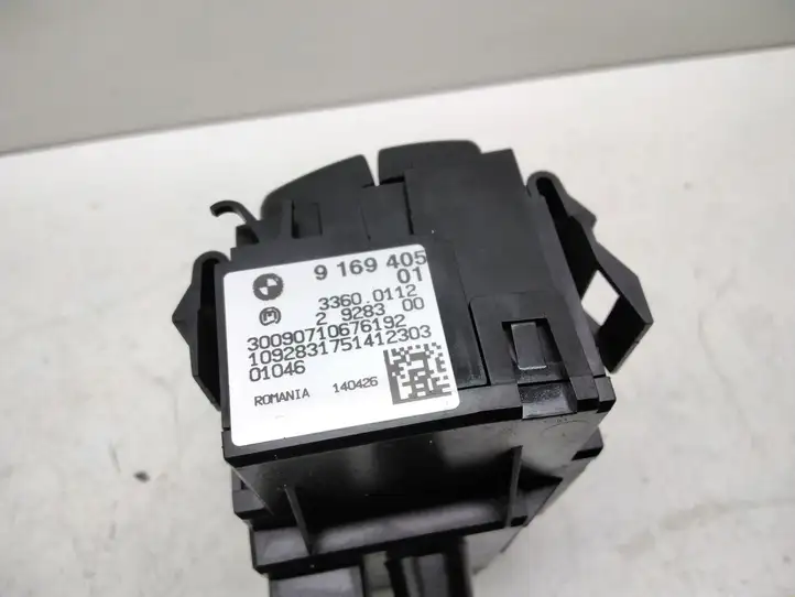 BMW 3 E90 E91 (2005 - 2012) 9169405 Включатель фонарей — фото 3