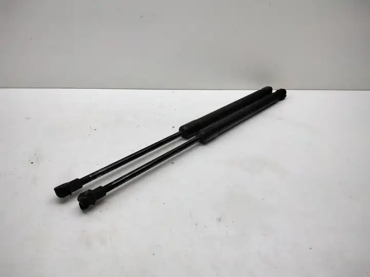 BMW 1 E81 E87 (2004 - 2011) 7060622 Амортизатор крышки багажника — фото 2