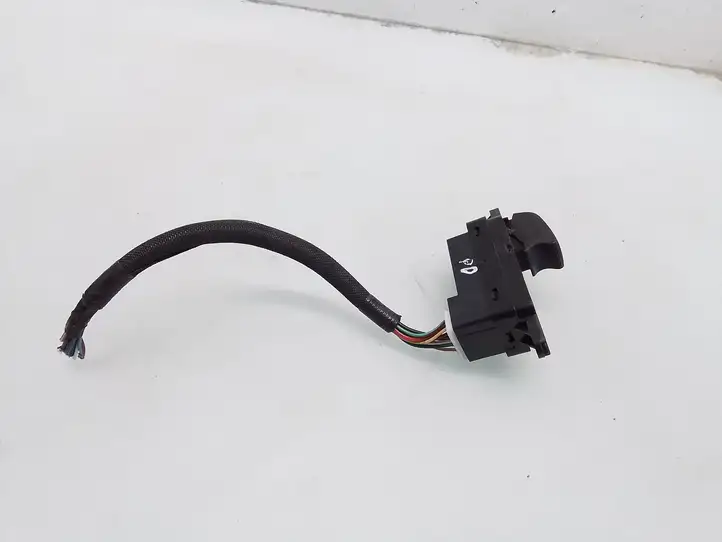 Mazda 5 (2005 - 2010) CC3366370A Кнопка стеклоподъемников — фото 2