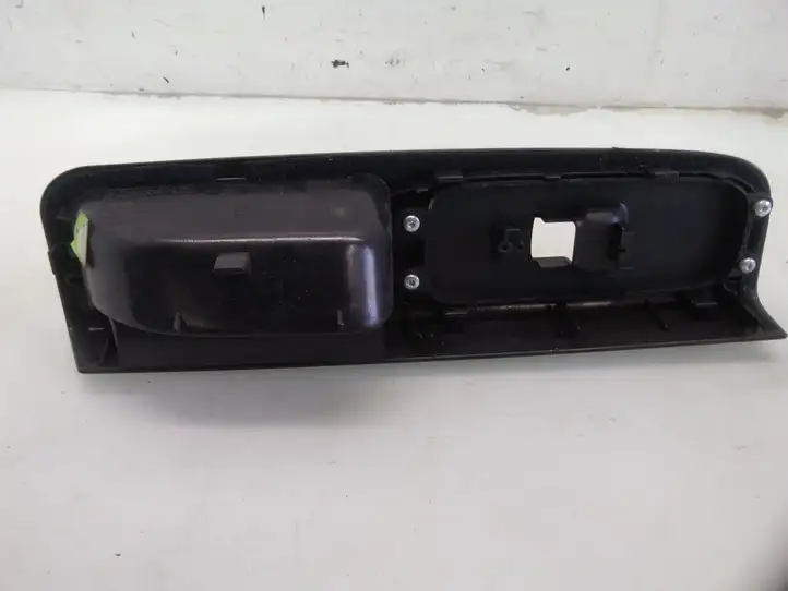 Volvo V50 (2004 - 2008) 8679474 Ручка закрывания двери — фото 3