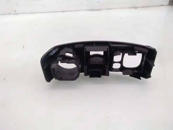 Subaru Forester SH (2008 - 2013) 83005FG000 Отделка внутренней панели салона — фото 3