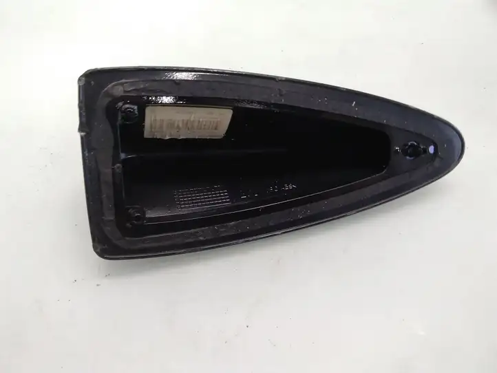 BMW 5 E60 E61 (2004 - 2010) 6916877 Крышка GPS-антенны — фото 3