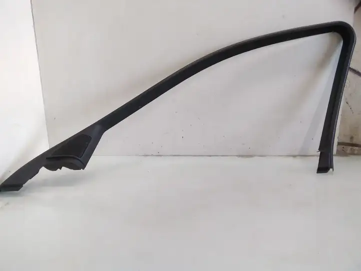BMW 5 E60 E61 (2004 - 2010) 51357033630 Накладка стекла передней двери — фото 1