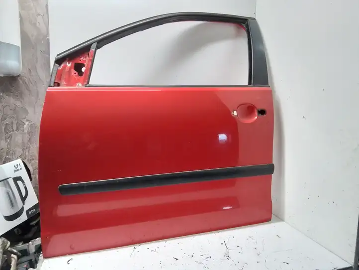 Volkswagen Polo (2005 - 2009) Дверь — фото 1
