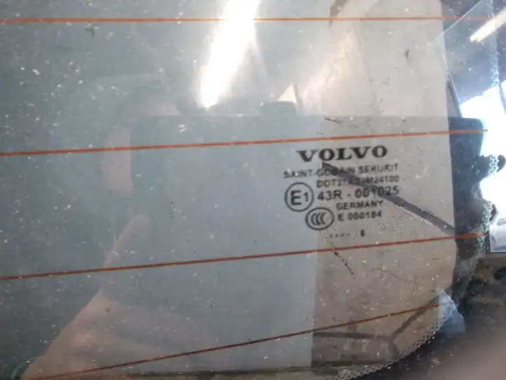 Volvo V50 (2004 - 2008) 43R00125 Крышка багажника — фото 3