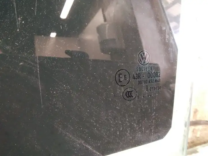 Volkswagen PASSAT B7 (2011 - 2014) 43R00082 Стекло задней двери — фото 3