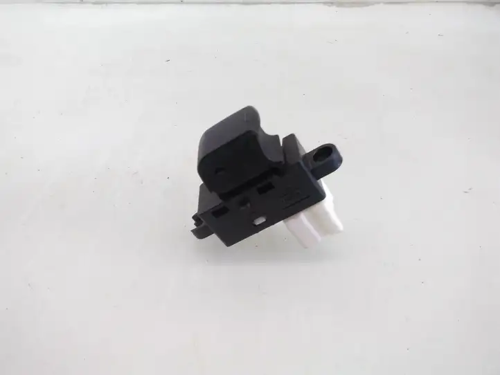 Subaru Forester SH (2008 - 2013) Кнопка стеклоподъемников — фото 1