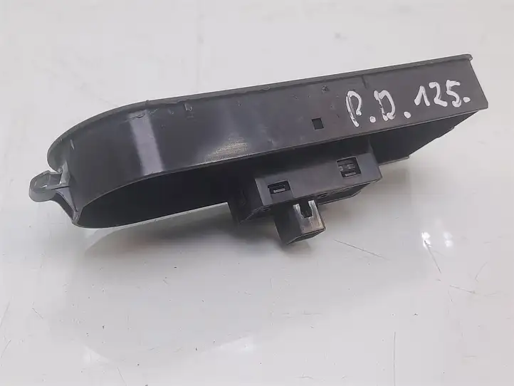 Opel Astra H (2004 - 2009) 13228709 Кнопка стеклоподъемников — фото 3