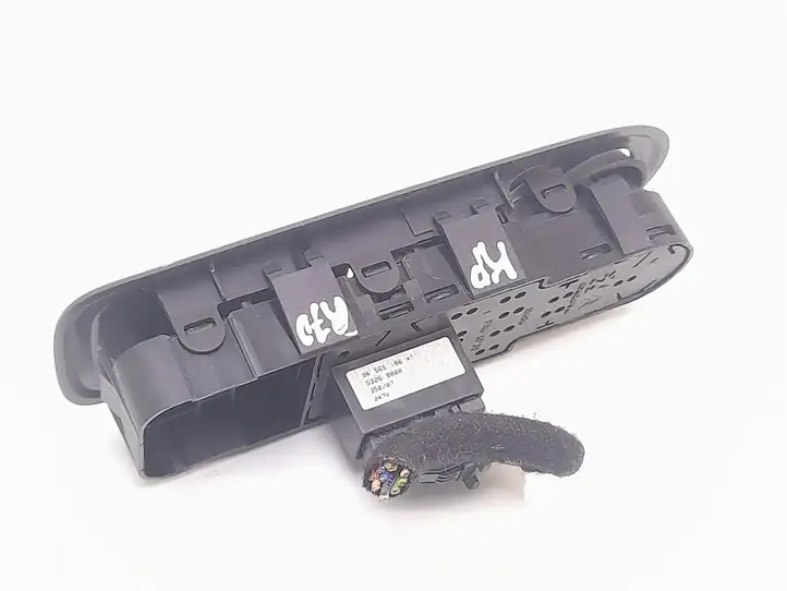 Peugeot 308 (2007 - 2013) 96565186XT Блок кнопок стеклоподъемников — фото 2