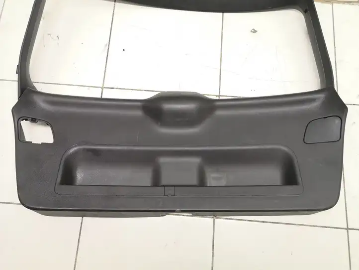 Audi A3/S3 8P (2004 - 2008) 8P4867979D Комплект обшивки крышки багажника — фото 2
