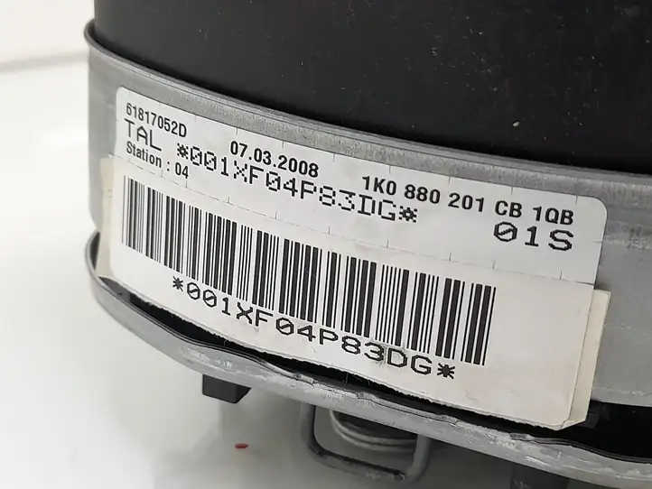 Volkswagen Golf V (2003 - 2009) 1K0880201CB Подушка безопасности руля — фото 6