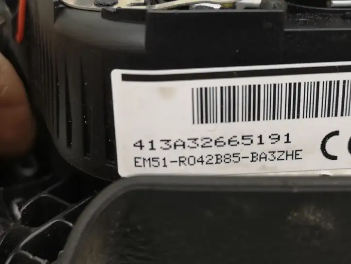 Ford Focus (2011 - 2015) EM51R042B85BA3ZHE Подушка безопасности руля — фото 2