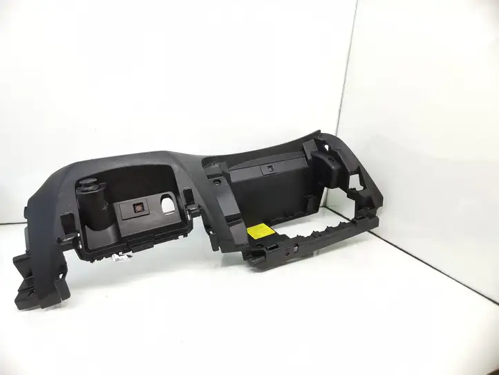 Subaru Impreza III (2008 - 2012) 66055FG030 Рамка бардачка — фото 6