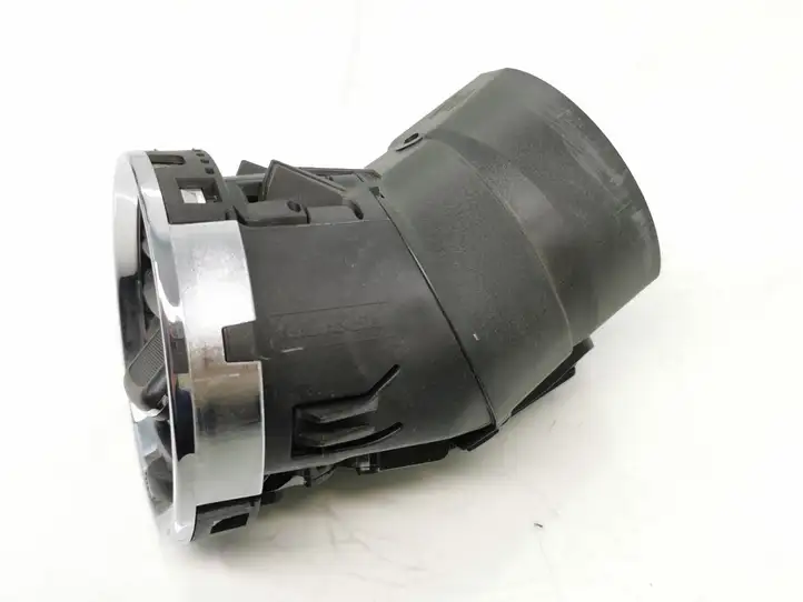 Peugeot 308 (2007 - 2013) 9655994177 Боковой воздушный дефлектор — фото 2