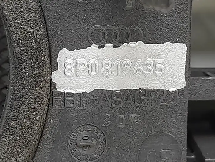 Audi A3/S3 8P (2004 - 2008) 8P0819635 Накладка центрального динамика — фото 5