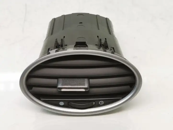 Ford Focus (2011 - 2015) 6N41A014L21 Боковой воздушный дефлектор — фото 1