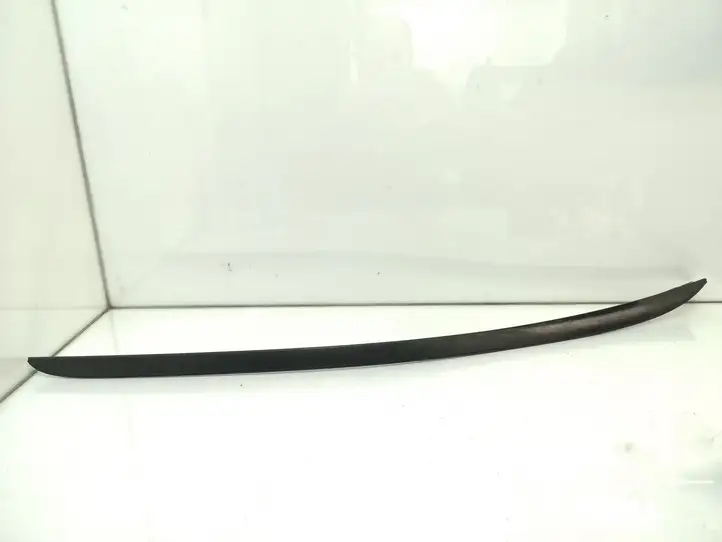 Ford Focus (2011 - 2015) BM51A03194 Накладка стоек лобового стекла — фото 1
