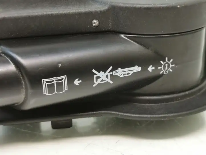Mercedes-Benz E W211 (2002 - 2009) A2113100273 Кнопка фаркопа в багажнике — фото 10