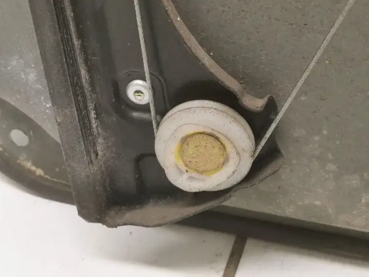 Mercedes-Benz B-class W245 (2005 - 2008)  A1697203079 Механизм для электрического подъема окон передней двери (без двигателя)