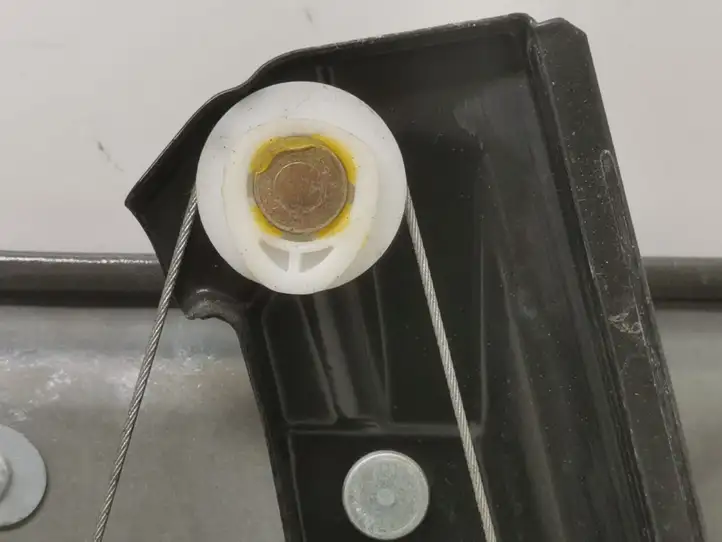 Mercedes-Benz B-class W245 (2005 - 2008)  A1697203079 Механизм для электрического подъема окон передней двери (без двигателя)