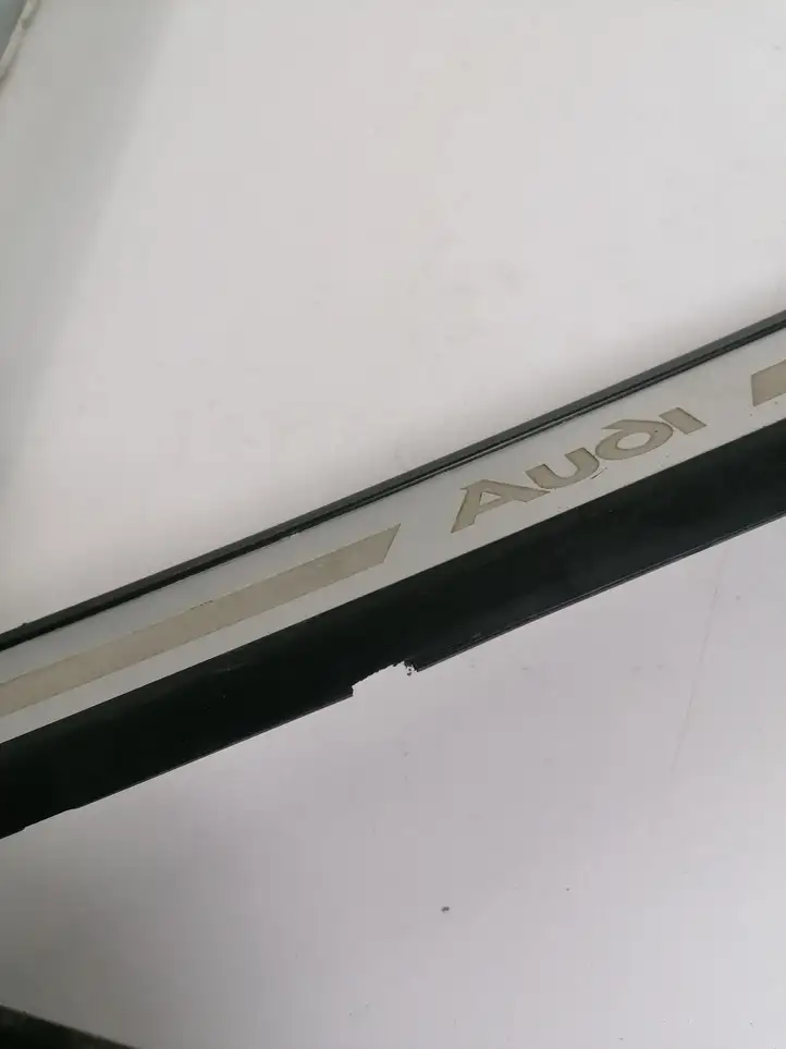 Audi A8 S8 D3 4E (2002 - 2005) 4E0853986B Наружная отделка переднего порога — фото 11