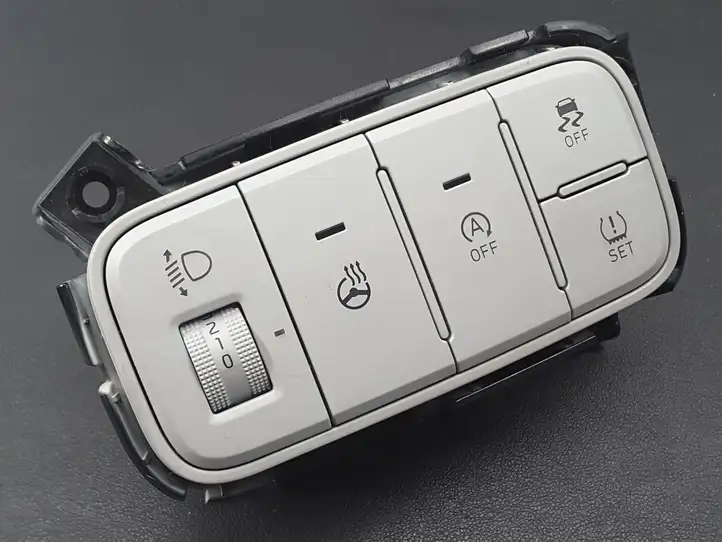 Hyundai i20 (BC3 BI3) (2020 - ) Мултифункционный включатель управления / ручка — фото 1