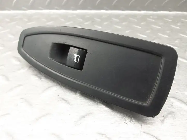 BMW 3 F30 F35 F31 (2012 - 2018) 9208107 Блок кнопок стеклоподъемников — фото 1