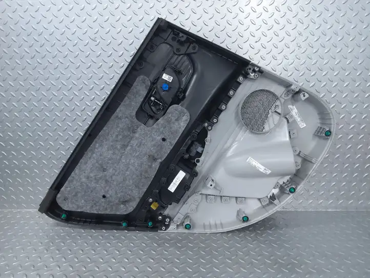 Hyundai i20 (BC3 BI3) (2020 - ) 83380Q0010 Обшивка задней двери — фото 2
