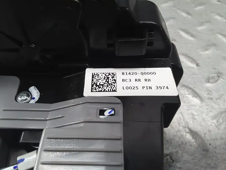 Hyundai i20 (BC3 BI3) (2020 - ) 81420Q0000 Замок задней двери — фото 5
