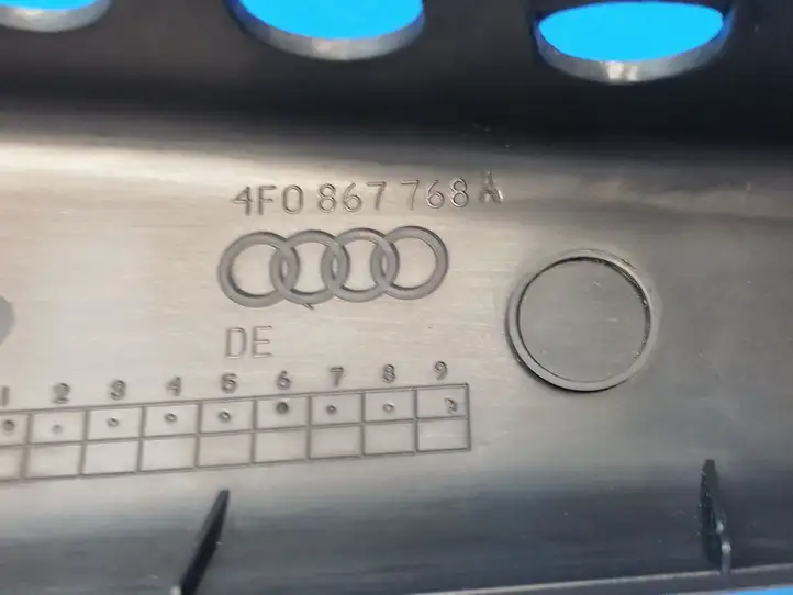 Audi A6 S6 C6 4F (2004 - 2008) 4F0867768A Внутренняя отделка заднего порога — фото 4
