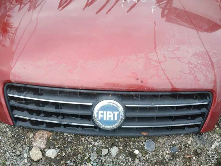 Fiat Punto (188) Grotelės priekinės