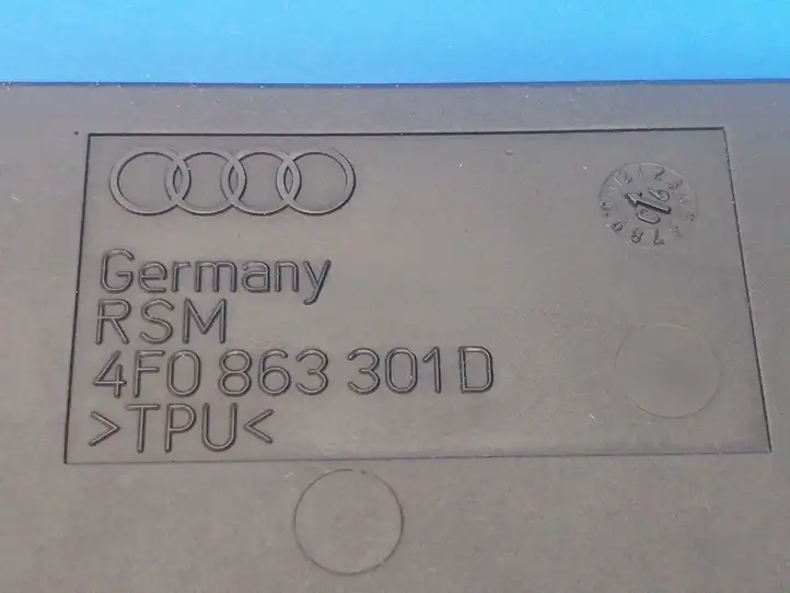 Audi A6 S6 C6 4F (2004 - 2008) 4F0863301D Коврик ящика — фото 4