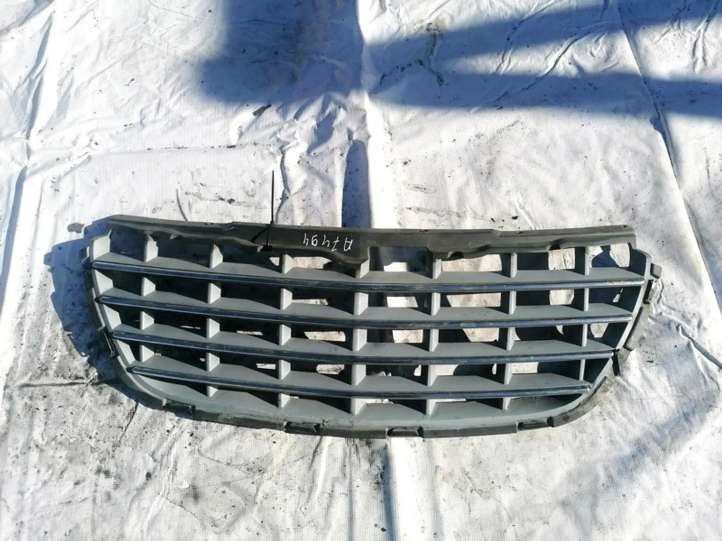 04857626AA Chrysler Pacifica Grotelės priekinės