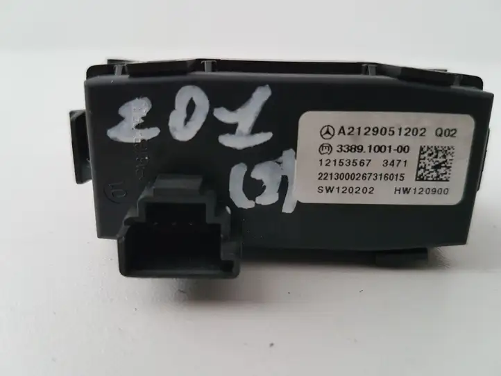 Mercedes-Benz E A207 (2010 - 2017) A2129051202 Другие включатели / ручки/ переключатели — фото 8
