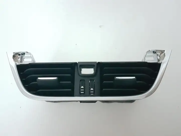 Ford Puma (2019 - ) H1BB19K617AEW Центральный воздушный дефлектор — фото 4