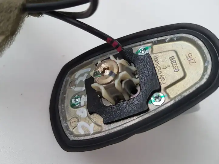 Mercedes-Benz E A207 (2010 - 2017) 2079058802 GPS антенна — фото 9