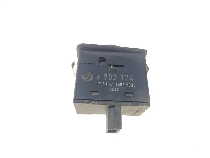 BMW 3 E46 (1998 - 2005) 6902174 Кнопка стеклоподъемников — фото 2