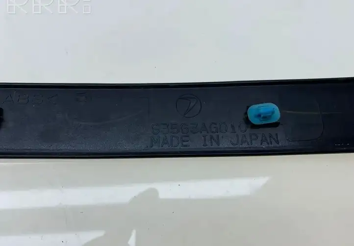 Subaru Outback (2003 - 2007) 63563AG010 Накладка порога — фото 4