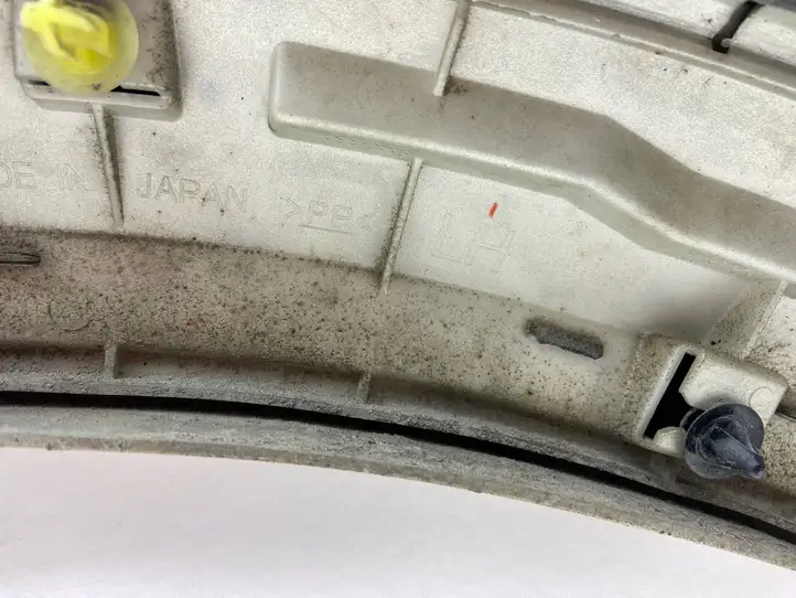 Subaru Outback (2003 - 2007) Молдинг крыла — фото 4