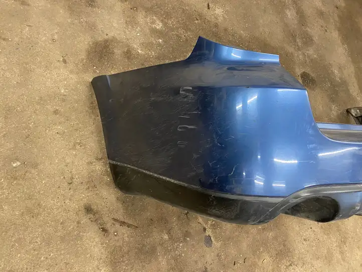 Subaru Outback (2003 - 2007) 57704AG060 Задний бампер — фото 2
