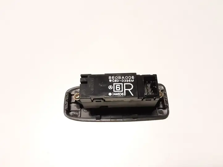 Mitsubishi Pajero (2003 - 2006) 8608A006 Блок кнопок стеклоподъемников — фото 5